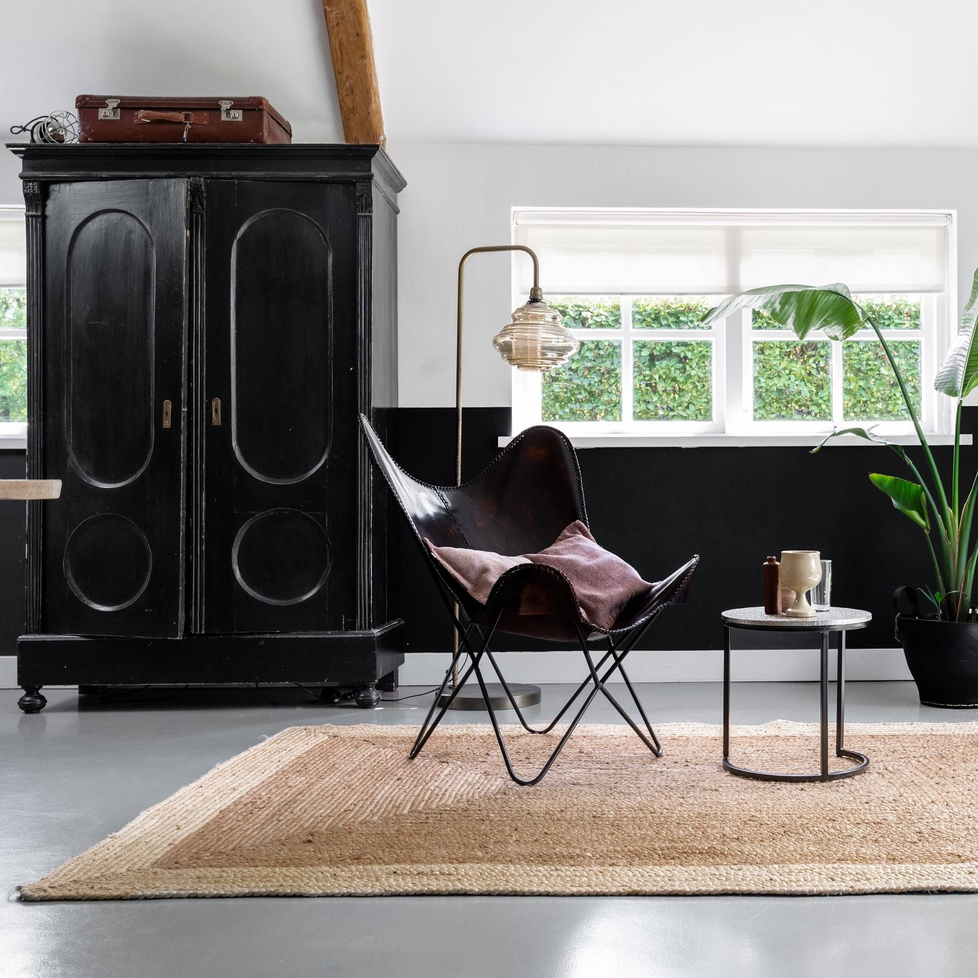 Hoe houd ik mijn jute vloerkleed schoon? - Vloerkledenloods