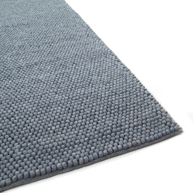 Feelgood by Brinker wollen vloerkleed New Loop lichtblauw 227 - Vloerkledenloods