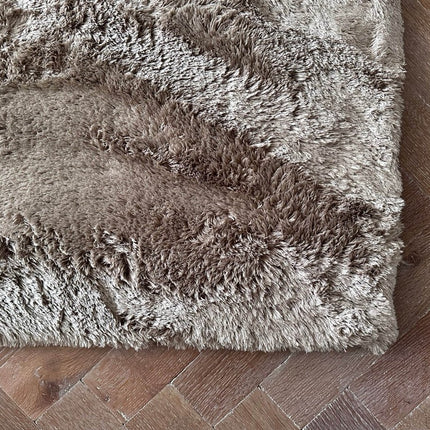 Hoogpolig vloerkleed Odelia bruin/taupe - Interieur05 - Vloerkledenloods