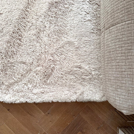 Hoogpolige Vloerkleden - Hoogpolig vloerkleed Furr beige - Interieur05 - Vloerkledenloods