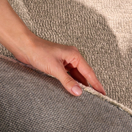 Wollen vloerkleden - Villeroy & Boch 1812 wollen vloerkleed organische vorm Kivi Naturel Beige - Vloerkledenloods